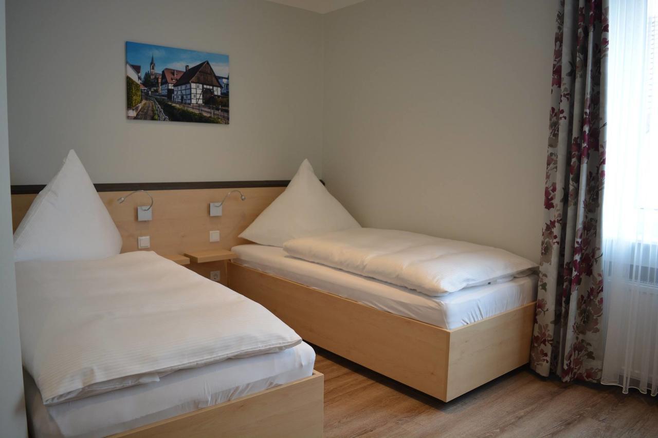 Hotel Gasthof Luis Warburg Bagian luar foto